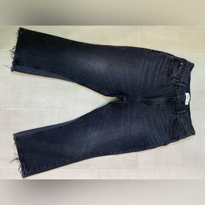 Abercrombie & Fitch Ultra High Rise Kick Flare - Short Length